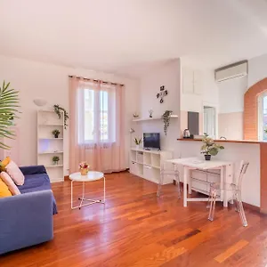 Apartamento Welcome Dhome - Cozy Penthouse With St. Peter View, Roma